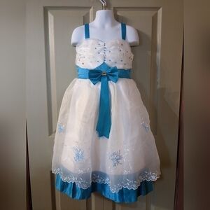 New with Tags Classic Fashion Party, wedding, baptism, Easter, T15